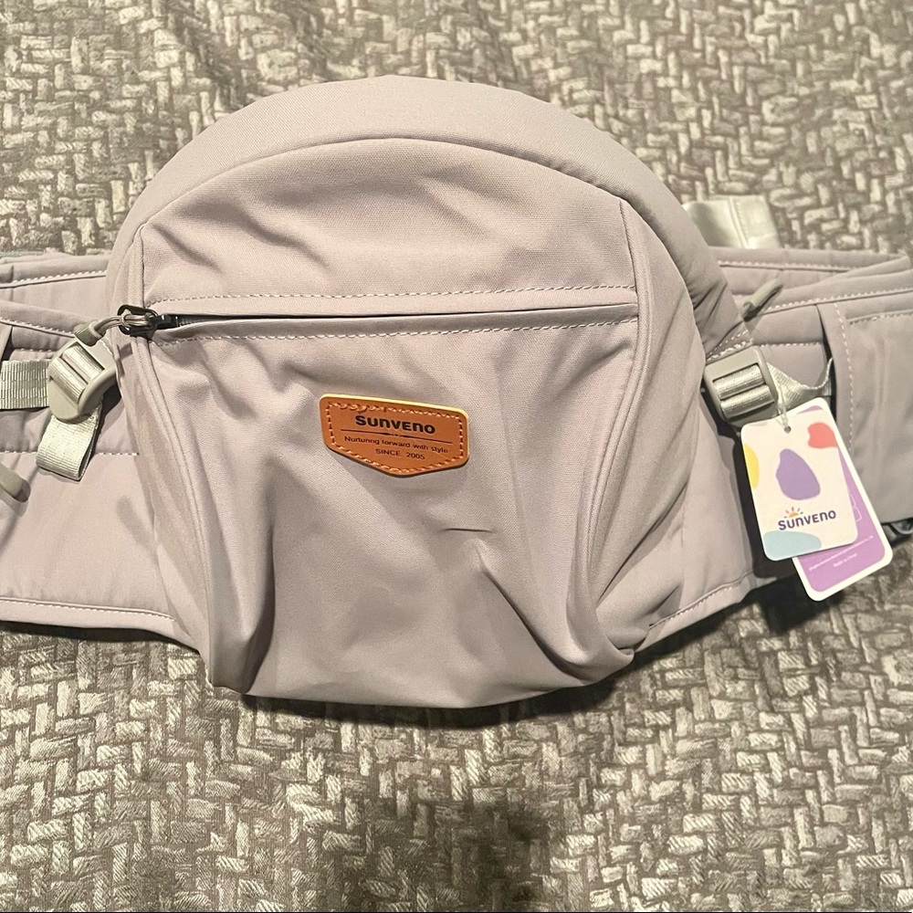 Baby hip carrier